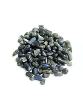 Load image into Gallery viewer, Labradorite Chips