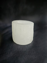 Load image into Gallery viewer, Selenite Smooth Candle Holder