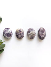Load image into Gallery viewer, Lepidolite Palm Stone