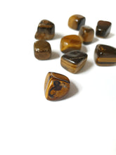 Load image into Gallery viewer, Tiger's Eye Tumbles