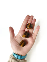 Load image into Gallery viewer, Tiger's Eye Tumbles