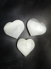 Load image into Gallery viewer, Large Selenite Heart