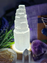 Load image into Gallery viewer, crystal mystery gift box jewellery