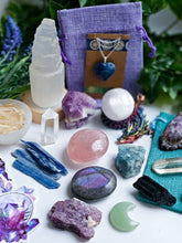 Load image into Gallery viewer, crystal mystery gift box jewellery
