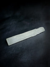 Load image into Gallery viewer, Large Selenite Sticks