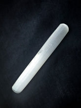 Load image into Gallery viewer, Selenite Wand
