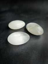 Load image into Gallery viewer, Selenite Palms
