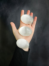 Load image into Gallery viewer, Selenite Palms
