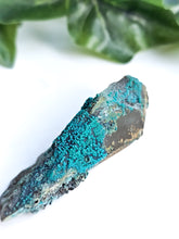 Load image into Gallery viewer, Chrysocolla on Quartz
