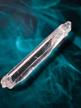 Load image into Gallery viewer, Diamantina Lemurian Quartz
