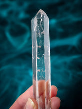 Load image into Gallery viewer, Diamantina Lemurian Quartz
